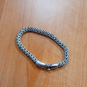 Sterling silever byzantine bali bracelet